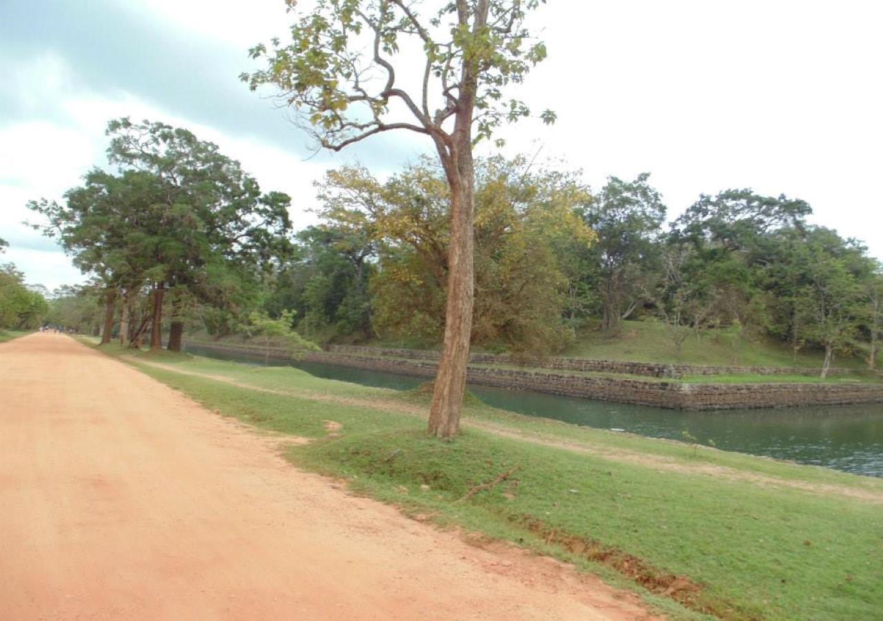 Hotel Castle Rock Sigiriya Kibissa Exterior foto